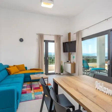 Penthouse Maya With Pool And Jacuzzi Sveti Anton (Krk)