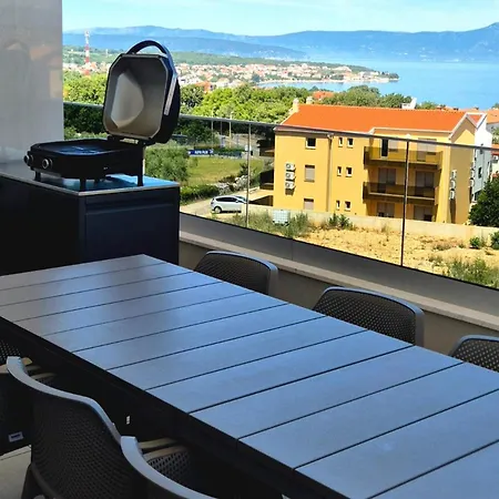 Penthouse Maya With Pool And Jacuzzi
