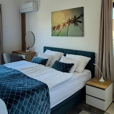 Apartment Penthouse Maya With Pool And Jacuzzi Sveti Anton (Krk)