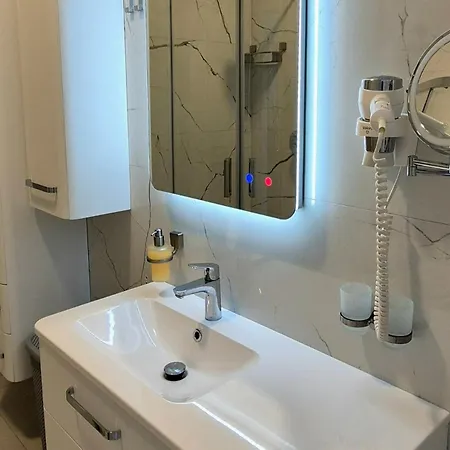 Penthouse Maya With Pool And Jacuzzi